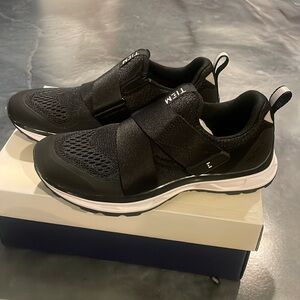 Tiem Slipstream Women's Cycling Shoe - Black-Black - size pants US 7, EU 38